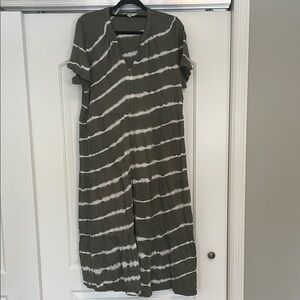 NWOT! Marks & Spencer Olive and White Midi Dress